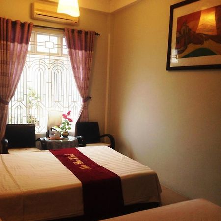 Nhu Phu Hotel Hue Esterno foto
